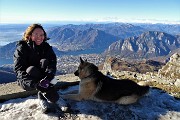 64 Dal Resegone vista spettacolare su Lecco, i suoi laghi , i suoi monti